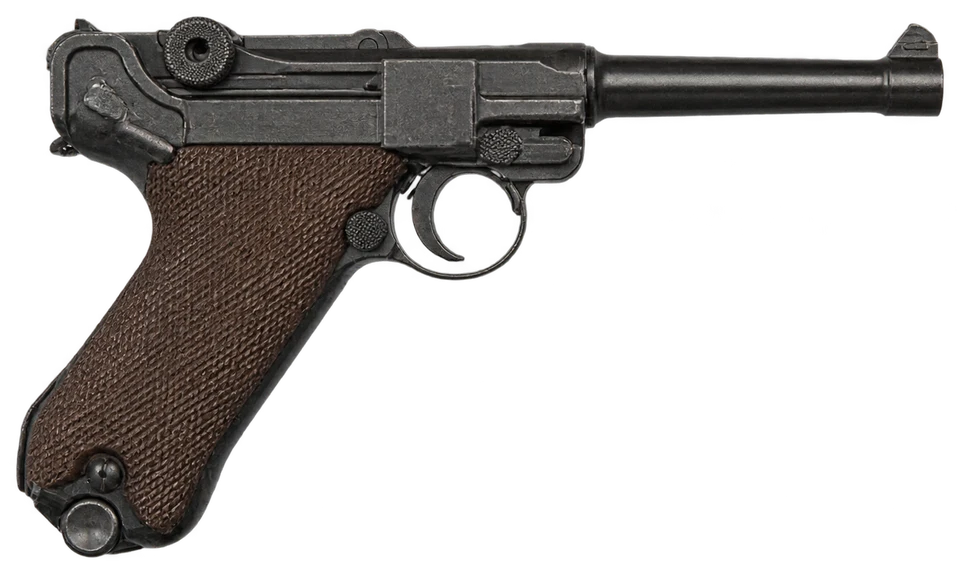 Luger P08 Parabellum Pistol