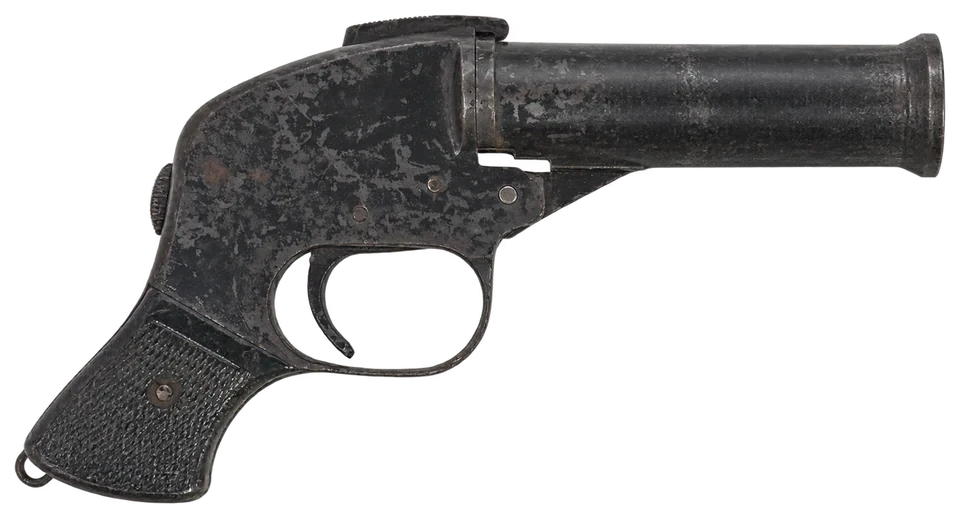 Type 97 Signal Flare Gun